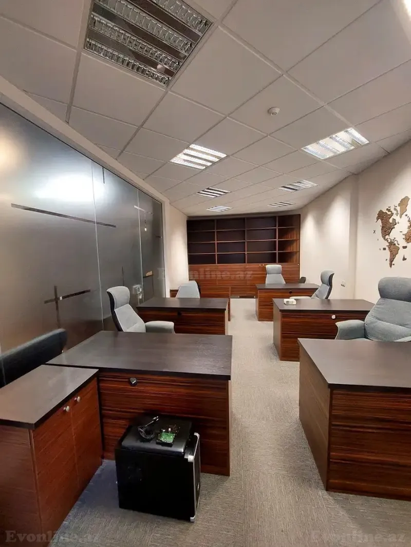 Kirayə verilir Ofis 1056 m² Elmlər Akademiyası m. - şəkil 3