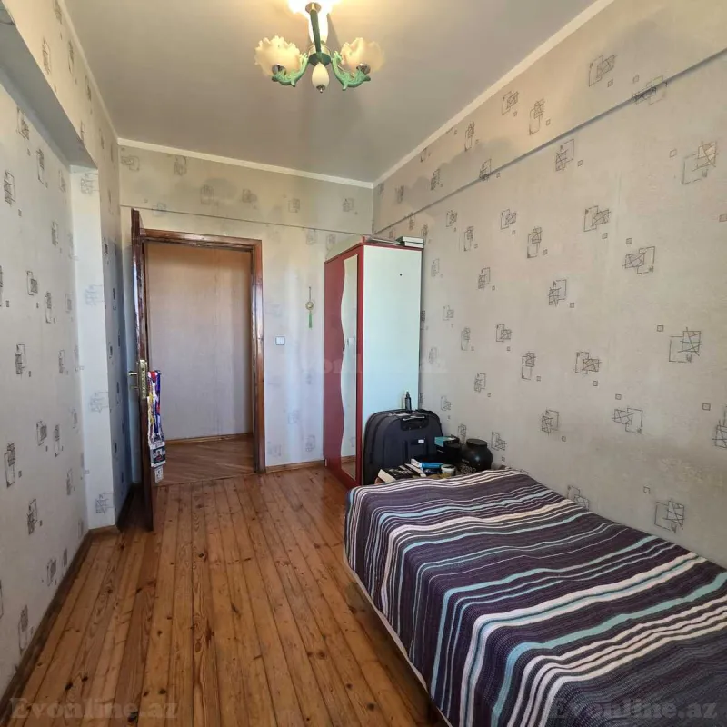Satılır 4 otaqlı Mənzil Yeni tikili 120 m² İnşaatçılar m. - şəkil 6