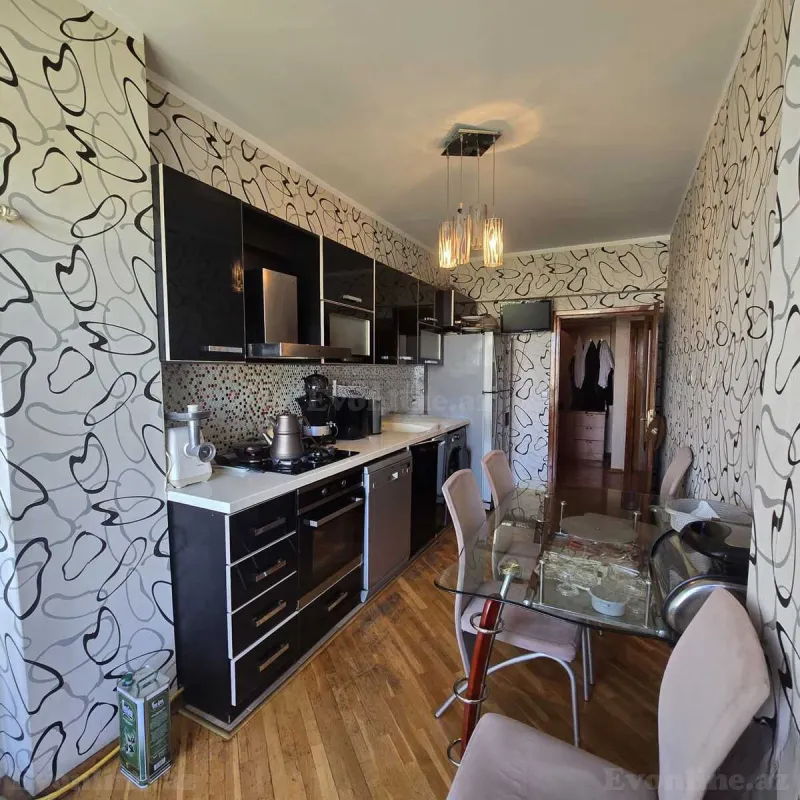 Satılır 4 otaqlı Mənzil Yeni tikili 120 m² İnşaatçılar m. - şəkil 9