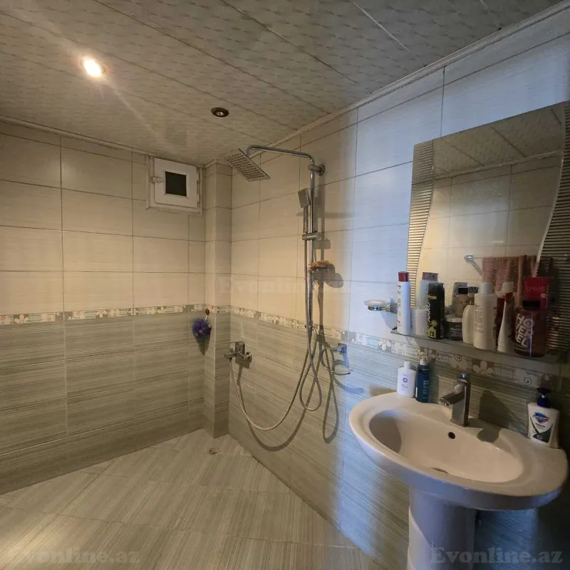 Satılır 4 otaqlı Mənzil Yeni tikili 120 m² İnşaatçılar m. - şəkil 10