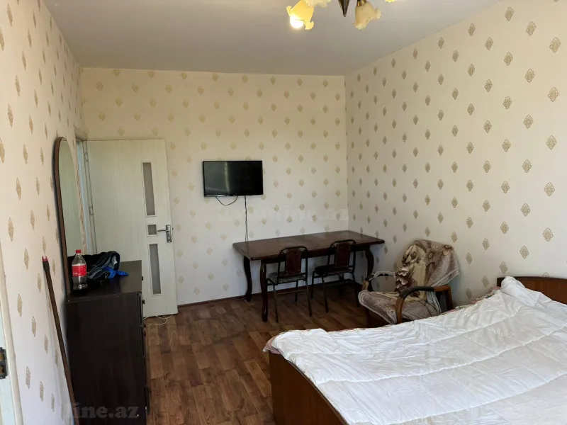 Satılır 1 otaqlı Mənzil Köhnə tikili 33 m² Bakıxanov - şəkil 2