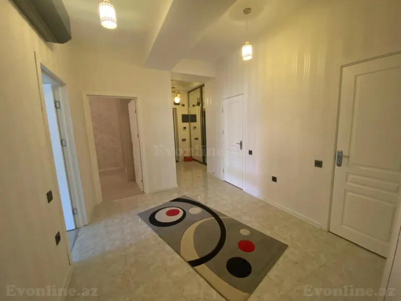 Kirayə verilir 3 otaqlı Mənzil Yeni tikili 140 m² Gənclik m. - şəkil 9