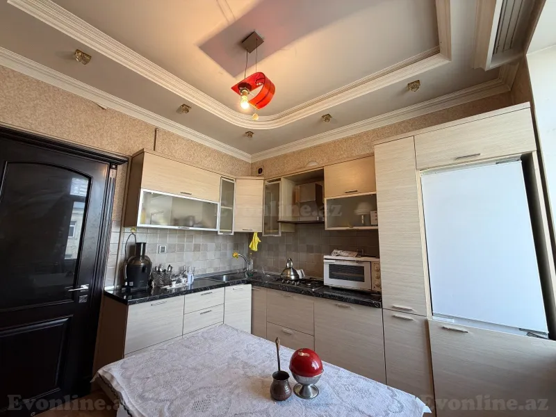 Kirayə verilir 3 otaqlı Mənzil Köhnə tikili 100 m² Xətai r. - şəkil 3