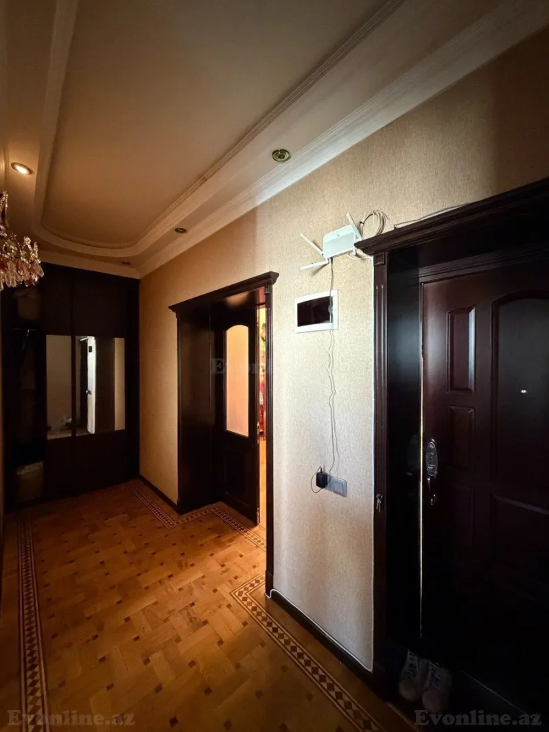 Kirayə verilir 3 otaqlı Mənzil Köhnə tikili 100 m² Xətai r. - şəkil 4