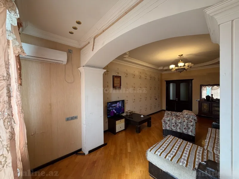 Kirayə verilir 3 otaqlı Mənzil Köhnə tikili 100 m² Xətai r. - şəkil 9