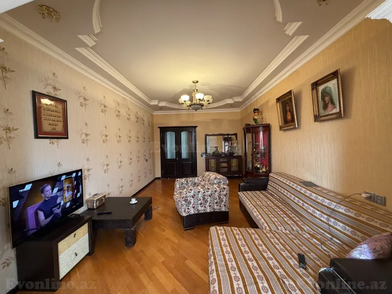 Kirayə verilir 3 otaqlı Mənzil Köhnə tikili 100 m² Xətai r. - şəkil 10
