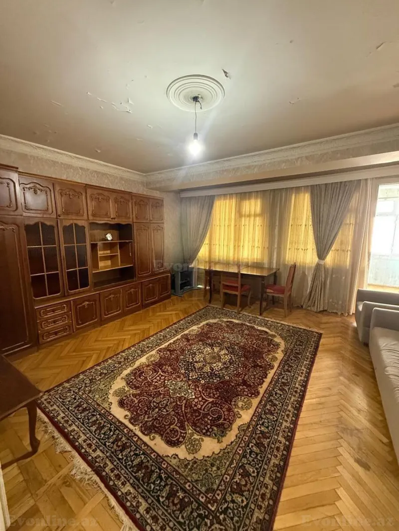 Kirayə verilir 4 otaqlı Mənzil Köhnə tikili 120 m² Yasamal - şəkil 2