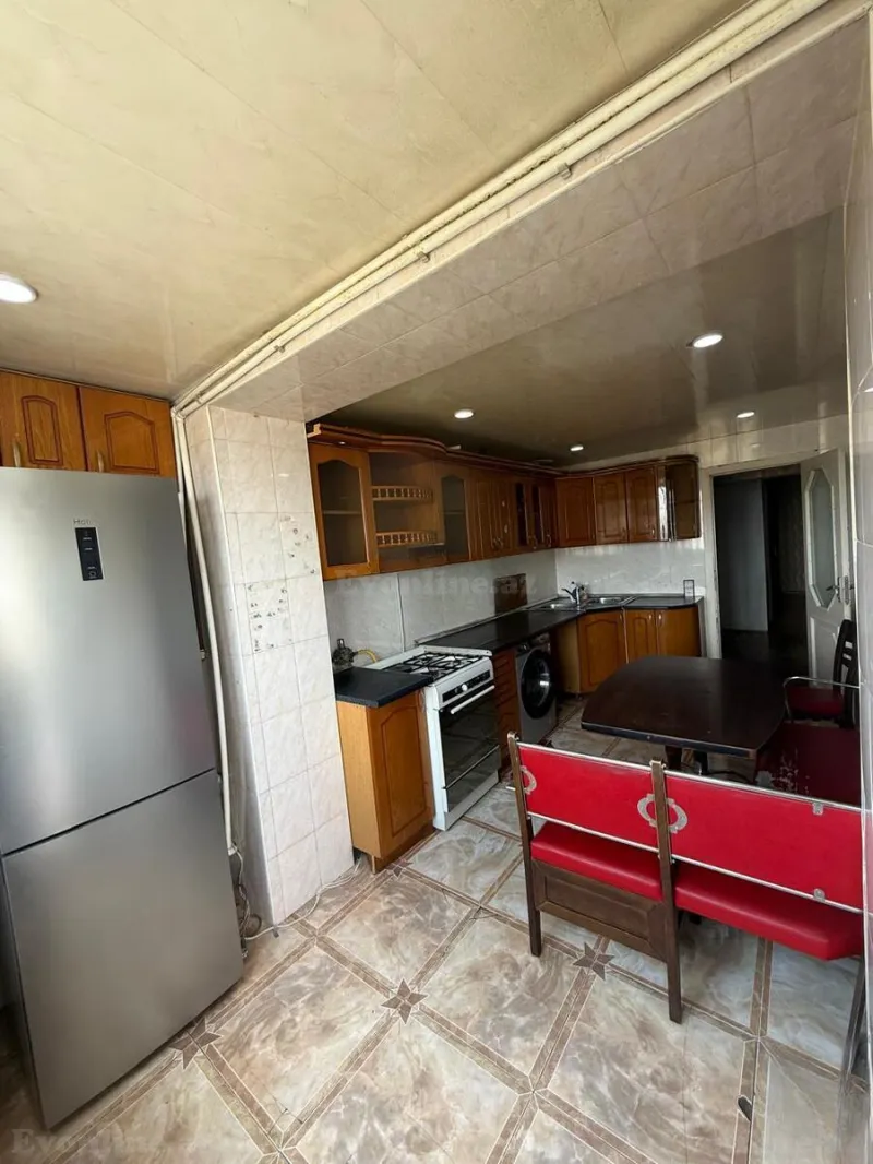 Kirayə verilir 4 otaqlı Mənzil Köhnə tikili 120 m² Yasamal - şəkil 9