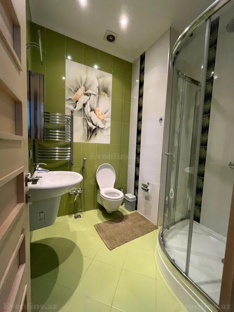 Kirayə verilir 4 otaqlı Mənzil Yeni tikili 240 m² Nizami m. - şəkil 13