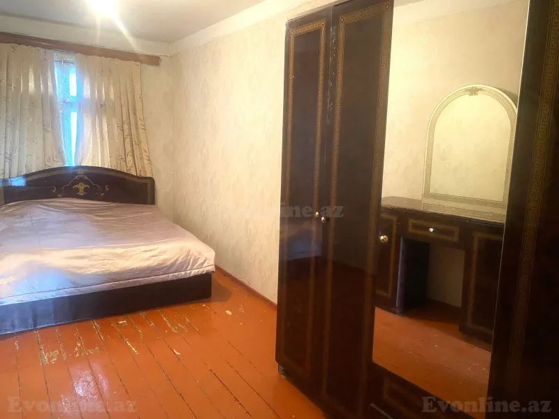 Kirayə verilir 2 otaqlı Mənzil Köhnə tikili 55 m² Neftçilər m. - şəkil 3