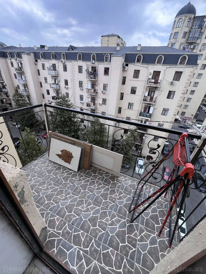 Kirayə verilir 1 otaqlı Mənzil Yeni tikili 36 m² Xırdalan