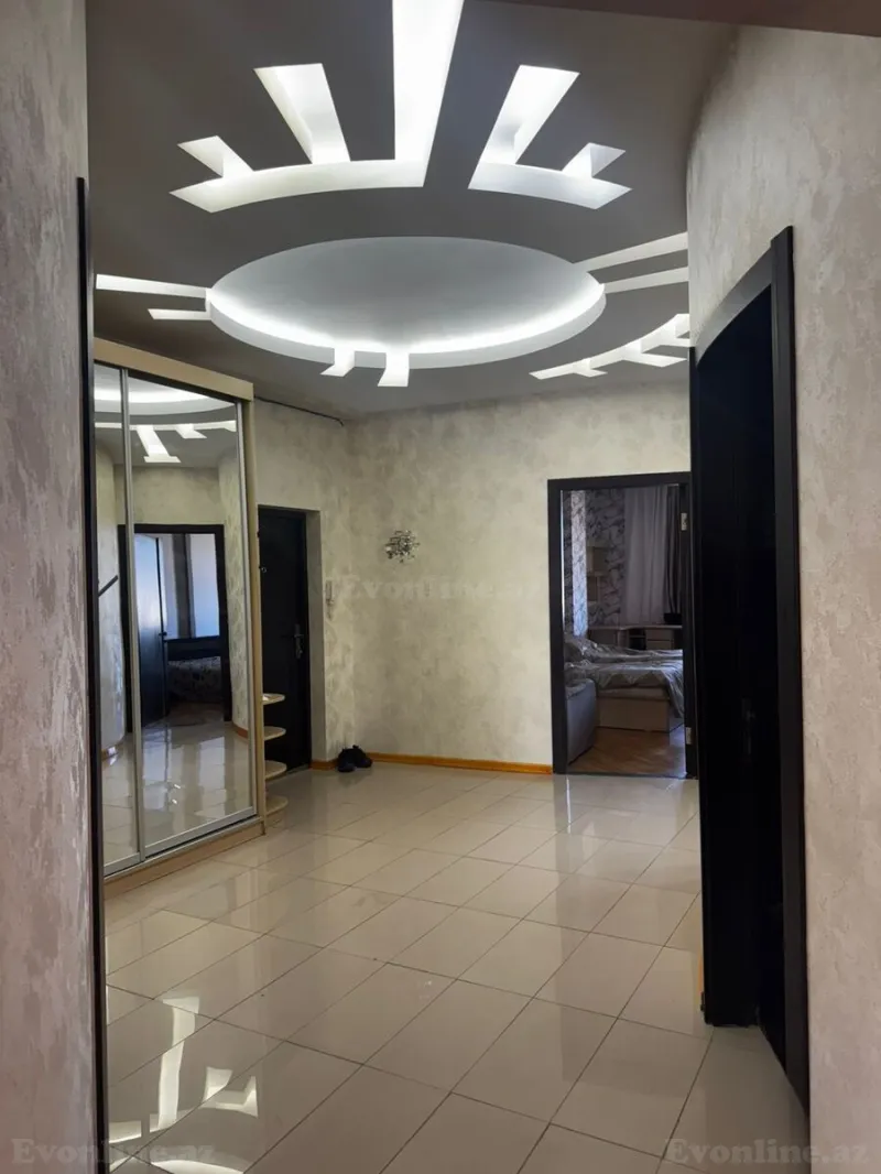 Kirayə verilir 3 otaqlı Mənzil Yeni tikili 120 m² İnşaatçılar m. - şəkil 11