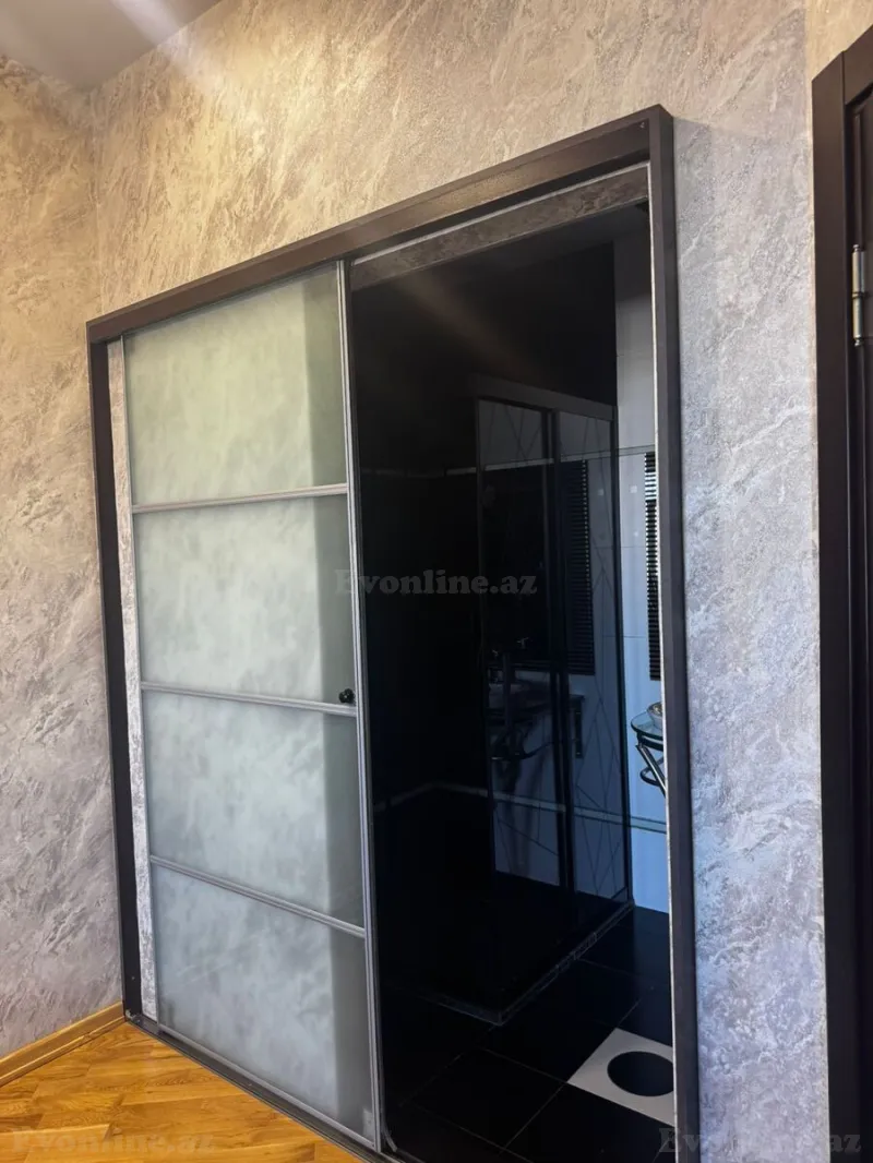 Kirayə verilir 3 otaqlı Mənzil Yeni tikili 120 m² İnşaatçılar m. - şəkil 17