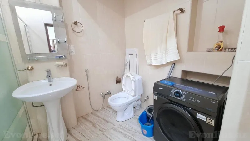 Kirayə verilir 2 otaqlı Mənzil Köhnə tikili 65 m² Xətai r. - şəkil 14
