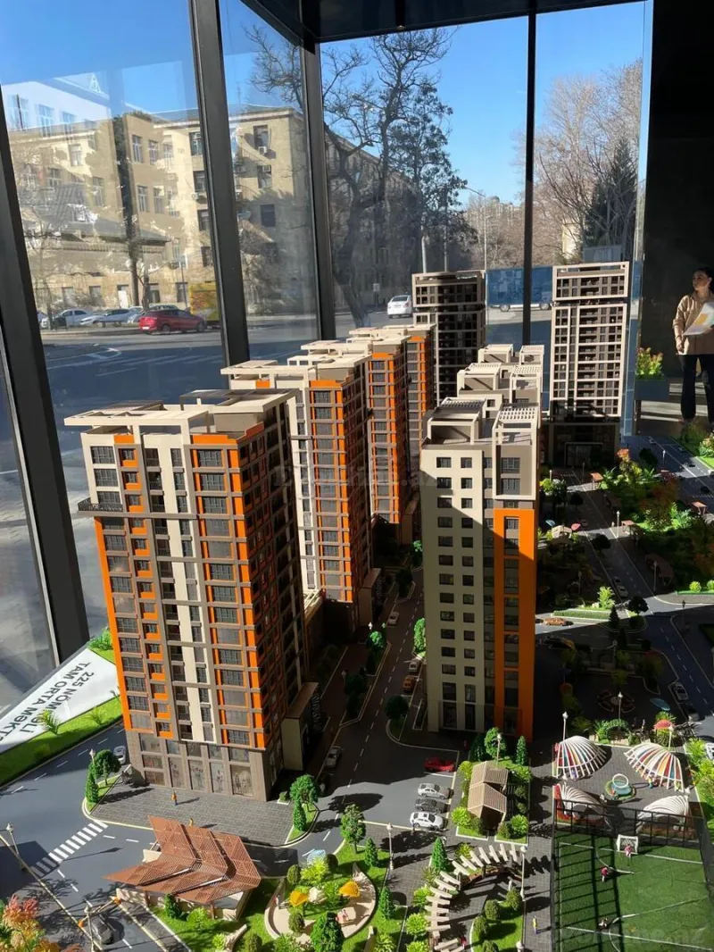Satılır 1 otaqlı Mənzil Yeni tikili 71 m² Elmlər Akademiyası m. - şəkil 2