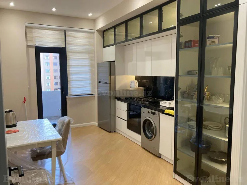 Kirayə verilir 3 otaqlı Mənzil Yeni tikili 150 m² 28 May m. - şəkil 11