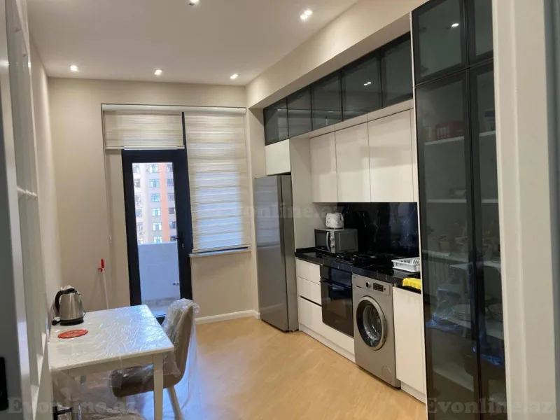 Kirayə verilir 3 otaqlı Mənzil Yeni tikili 150 m² 28 May m. - şəkil 12