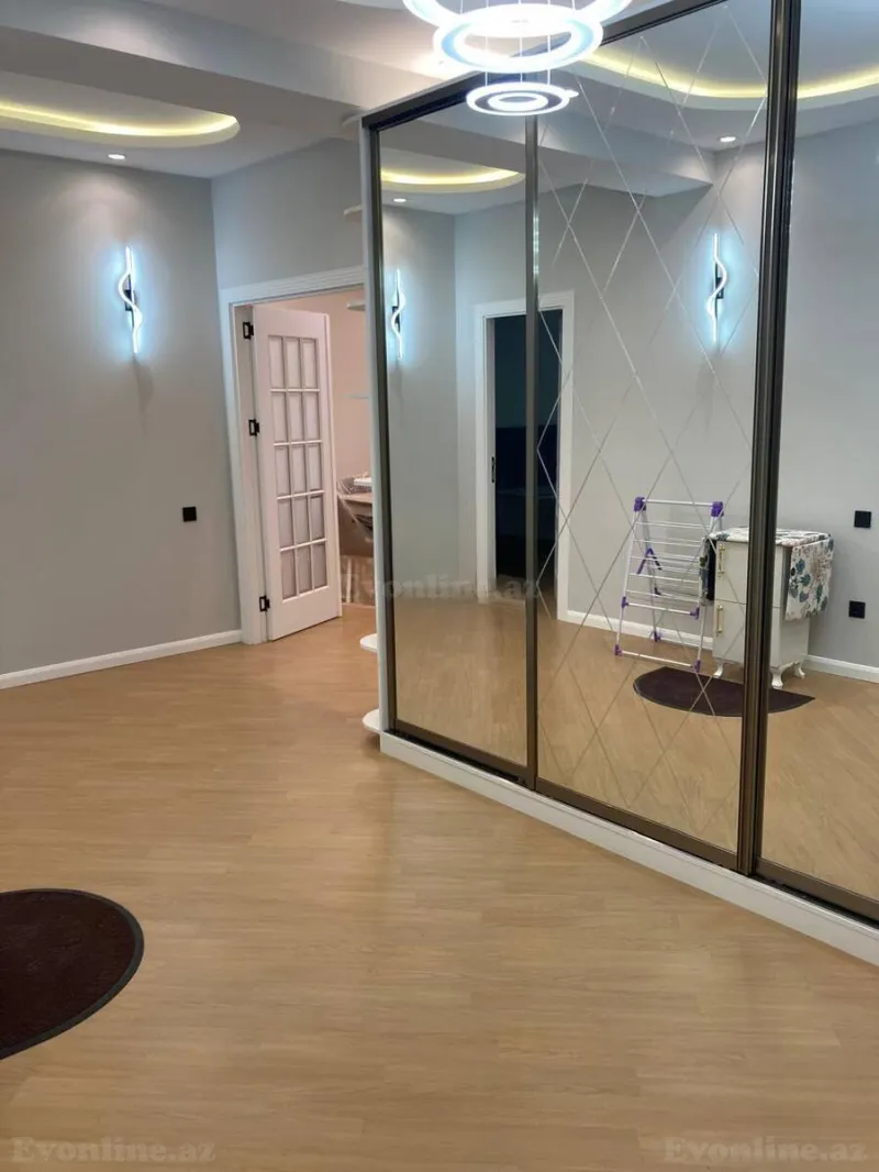 Kirayə verilir 3 otaqlı Mənzil Yeni tikili 150 m² 28 May m. - şəkil 18