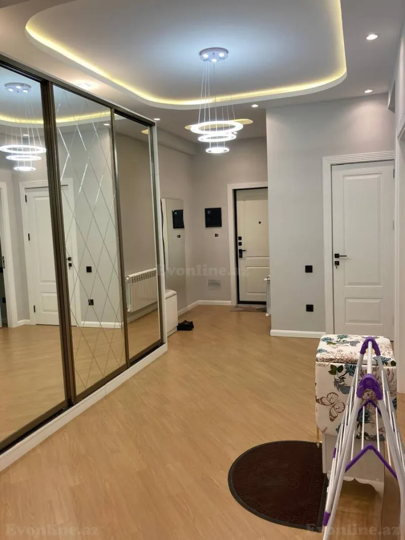 Kirayə verilir 3 otaqlı Mənzil Yeni tikili 150 m² 28 May m. - şəkil 20