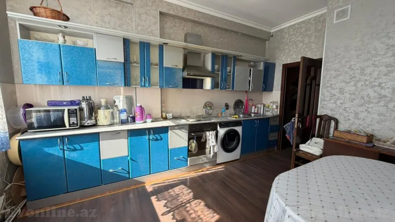 Kirayə verilir 3 otaqlı Mənzil Yeni tikili 120 m² İnşaatçılar m. - şəkil 4