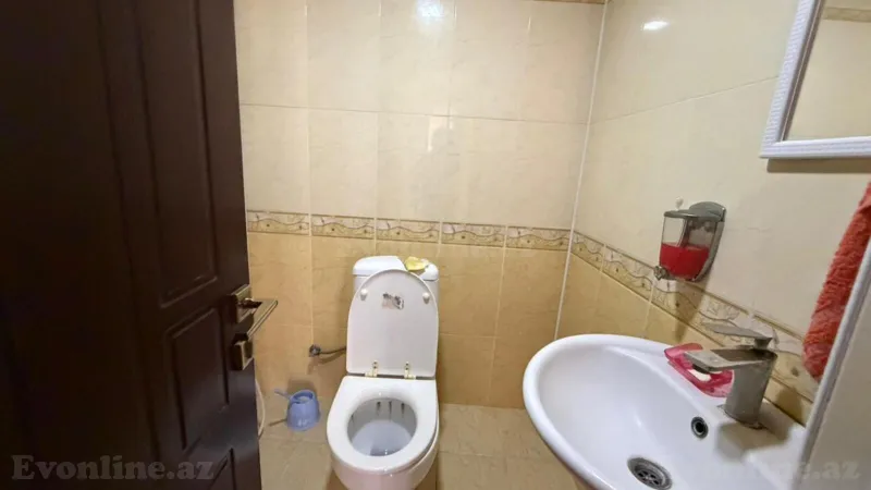 Kirayə verilir 3 otaqlı Mənzil Yeni tikili 120 m² İnşaatçılar m. - şəkil 14