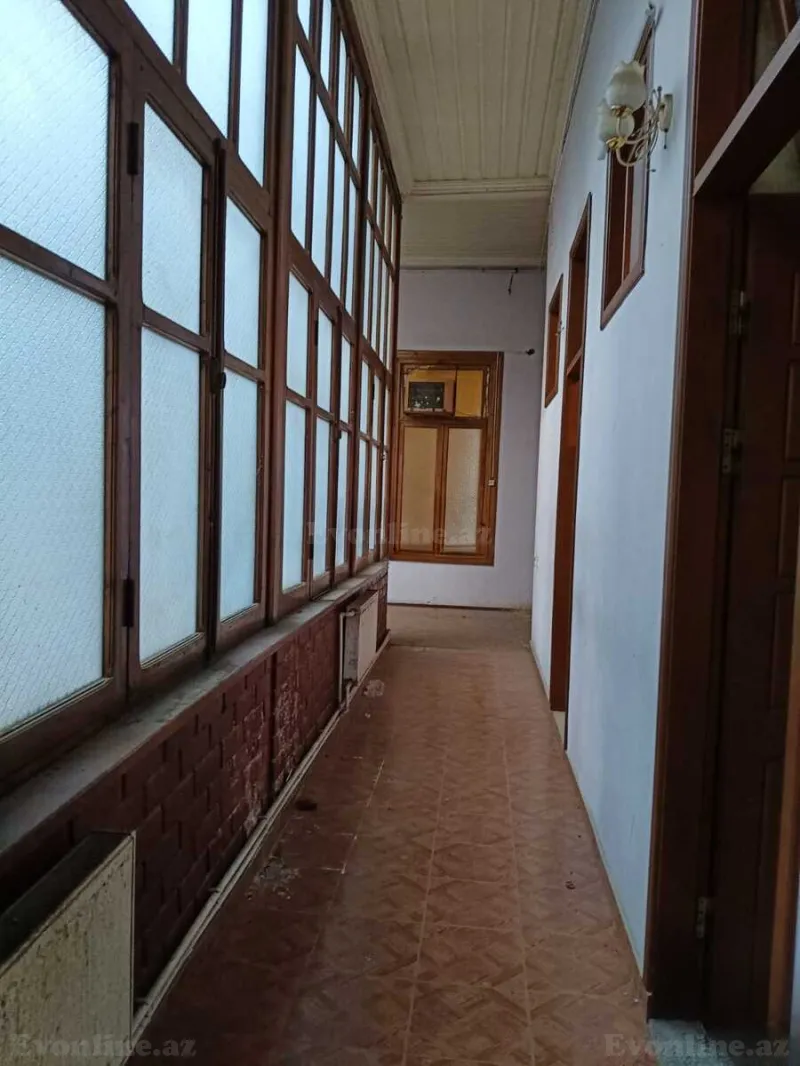 Satılır 10 otaqlı Mənzil Köhnə tikili 414 m² Səbail r. - şəkil 7