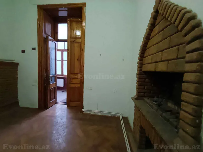 Satılır 10 otaqlı Mənzil Köhnə tikili 414 m² Səbail r. - şəkil 8