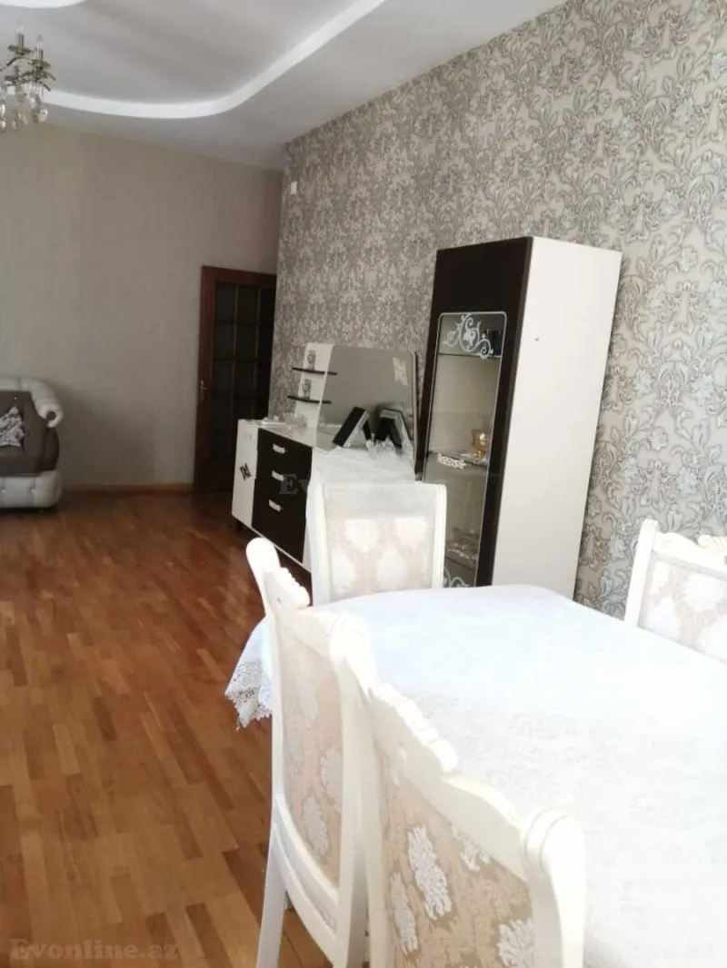 Kirayə verilir 3 otaqlı Mənzil Yeni tikili 125 m² 28 May m. - şəkil 13