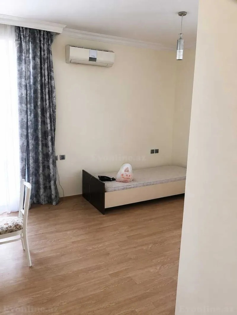 Kirayə verilir 1 otaqlı Mənzil Köhnə tikili 40 m² Elmlər Akademiyası m. - şəkil 2