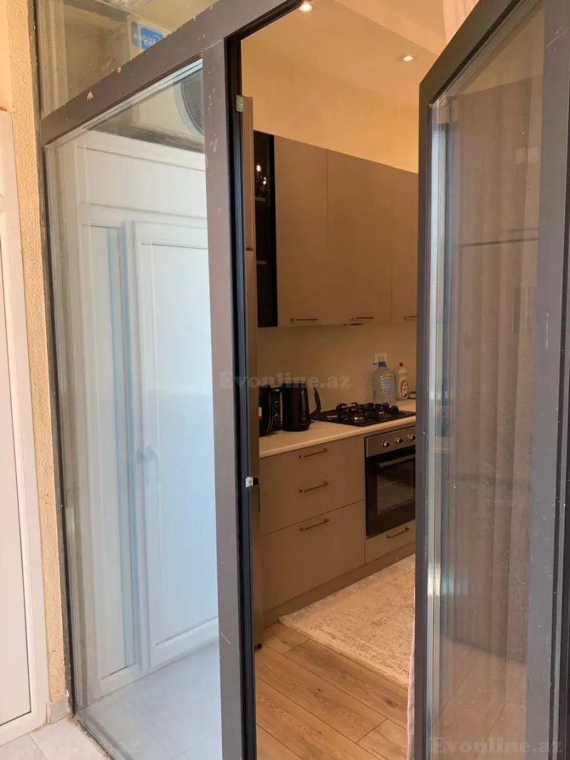 Kirayə verilir 2 otaqlı Mənzil Yeni tikili 60 m² Nizami m. - şəkil 4
