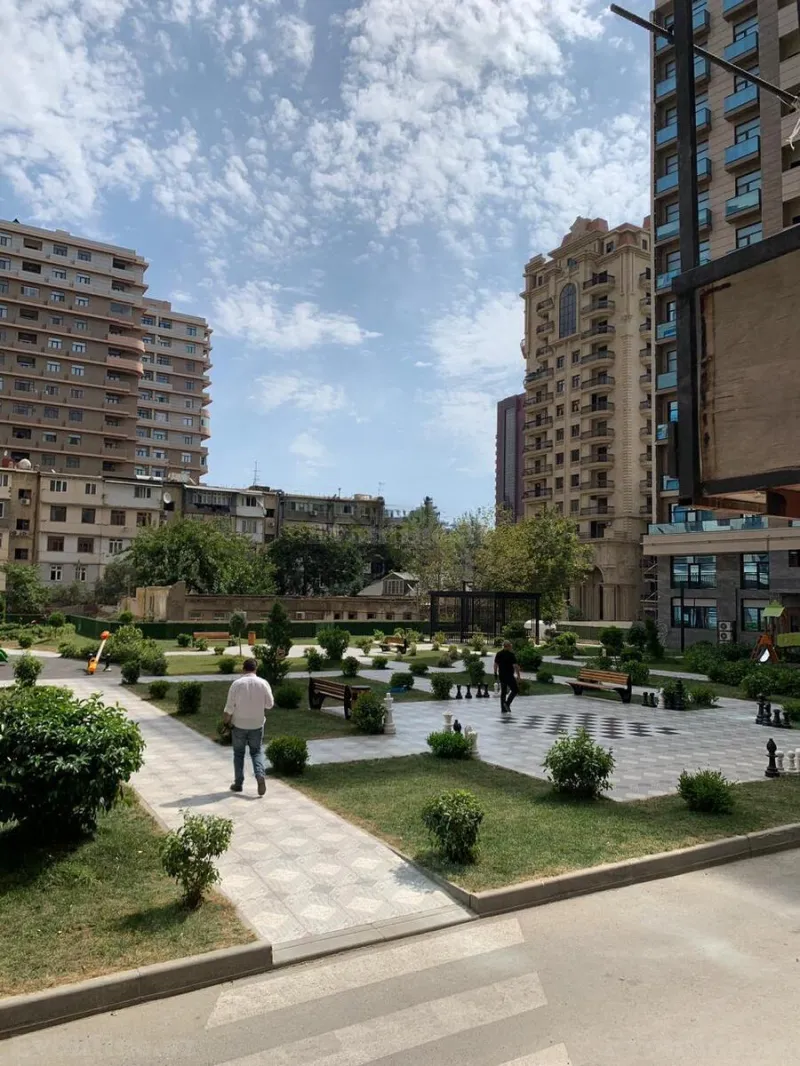 Kirayə verilir 2 otaqlı Mənzil Yeni tikili 60 m² Nizami m. - şəkil 17