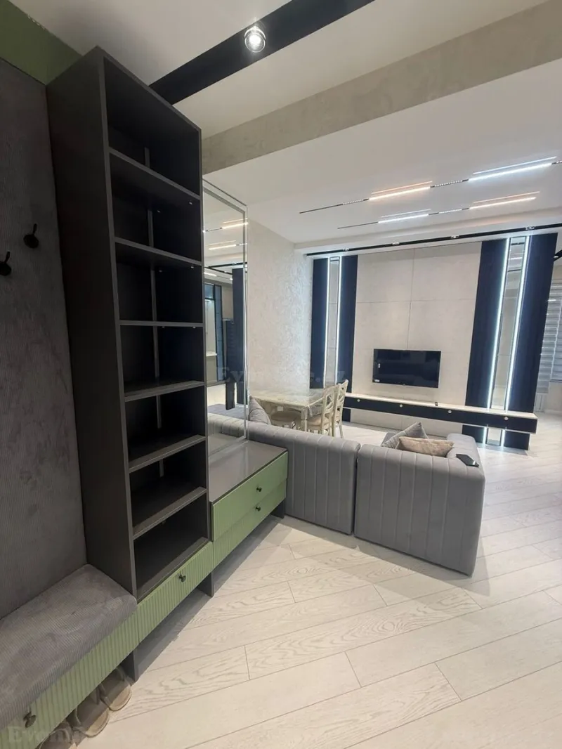 Satılır 2 otaqlı Mənzil Yeni tikili 52 m² Xalqlar Dostluğu m. - şəkil 2