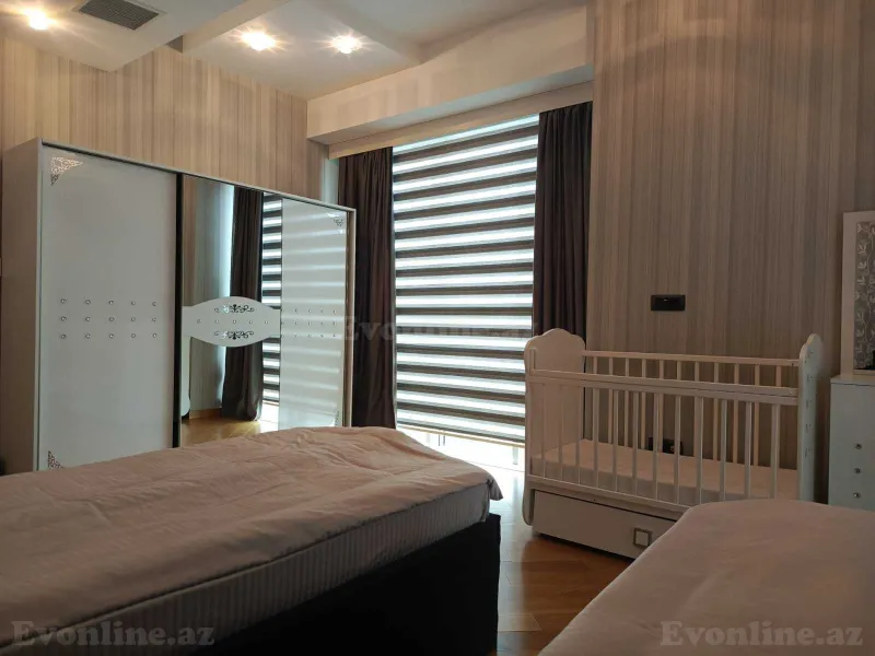 Kirayə verilir 3 otaqlı Mənzil Yeni tikili 148 m² Yasamal r. - şəkil 8