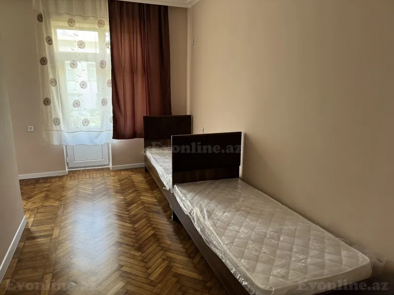 Kirayə verilir 2 otaqlı Mənzil Köhnə tikili 60 m² 28 May m. - şəkil 4