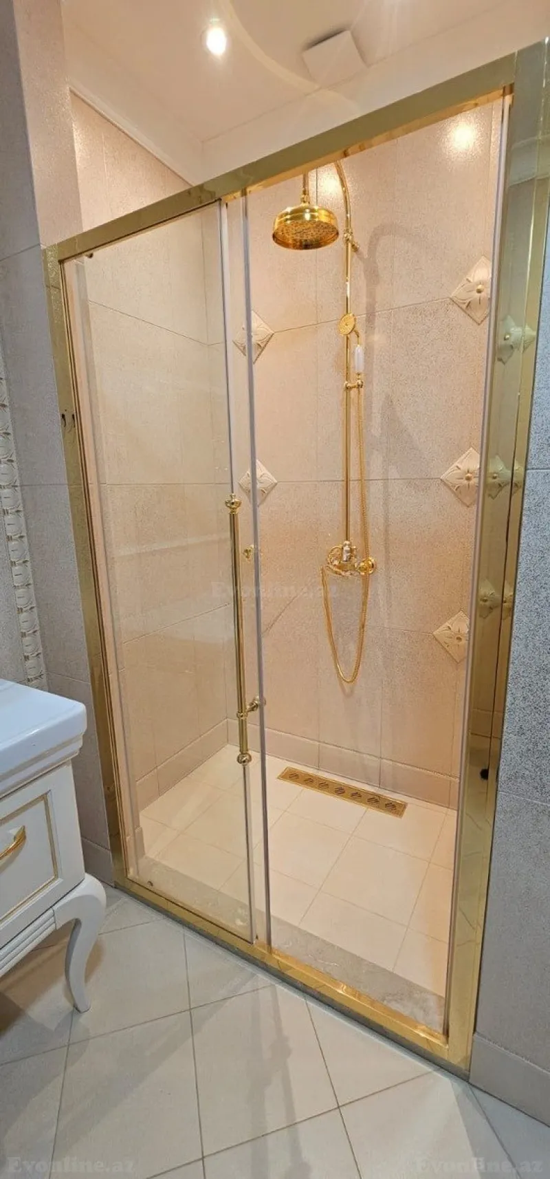 Satılır 4 otaqlı Mənzil Yeni tikili 207 m² Elmlər Akademiyası m. - şəkil 5