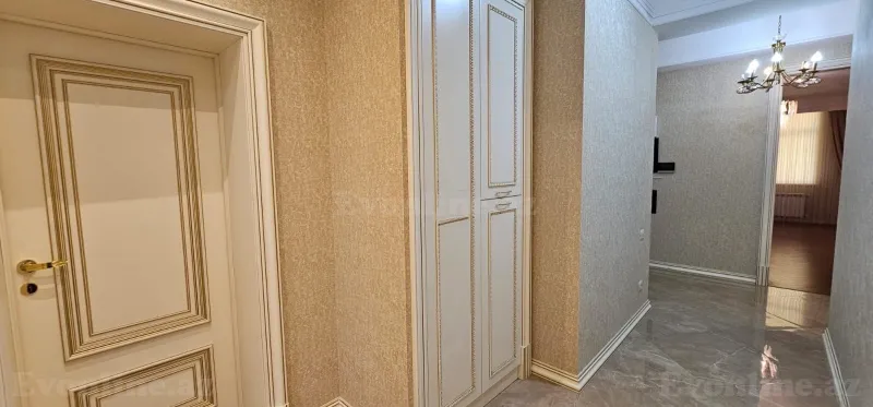 Satılır 4 otaqlı Mənzil Yeni tikili 207 m² Elmlər Akademiyası m. - şəkil 8