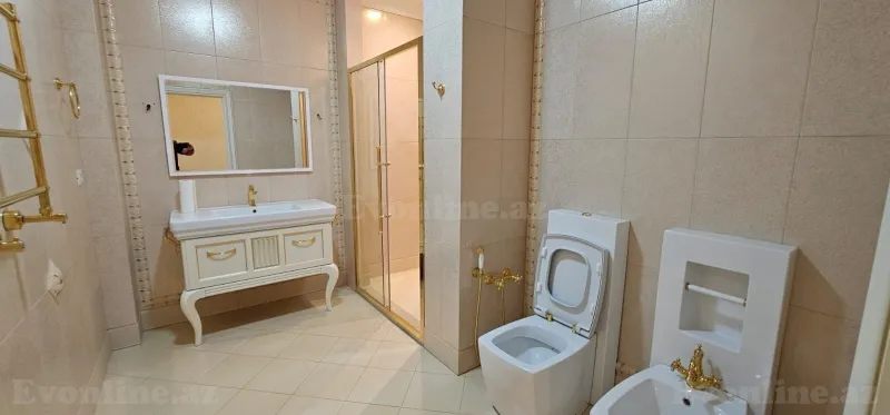 Satılır 4 otaqlı Mənzil Yeni tikili 207 m² Elmlər Akademiyası m. - şəkil 19
