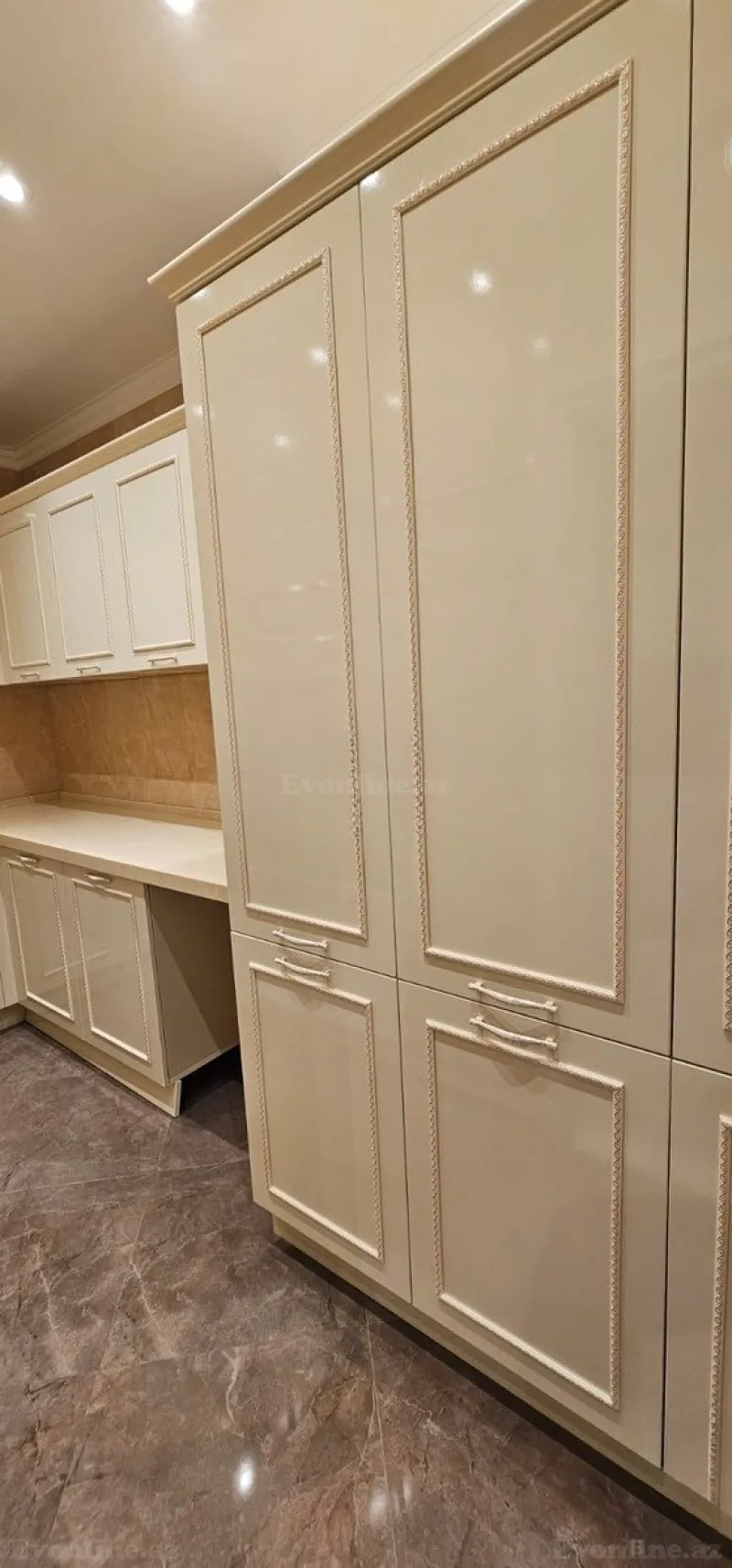 Satılır 4 otaqlı Mənzil Yeni tikili 207 m² Elmlər Akademiyası m. - şəkil 29