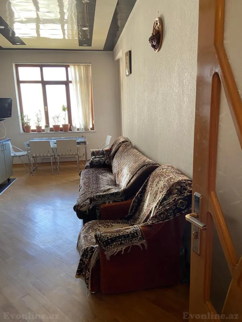 Kirayə verilir 4 otaqlı Mənzil Yeni tikili 230 m² Elmlər Akademiyası m. - şəkil 11