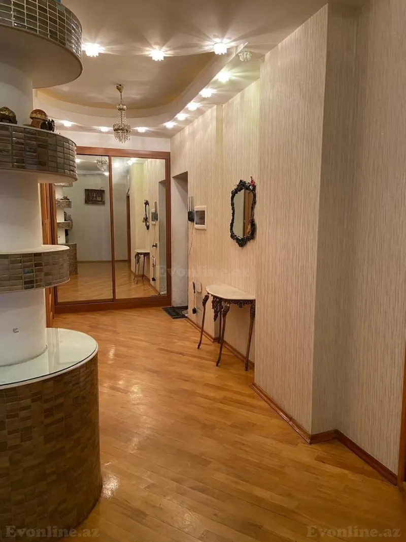 Kirayə verilir 4 otaqlı Mənzil Yeni tikili 230 m² Elmlər Akademiyası m. - şəkil 15