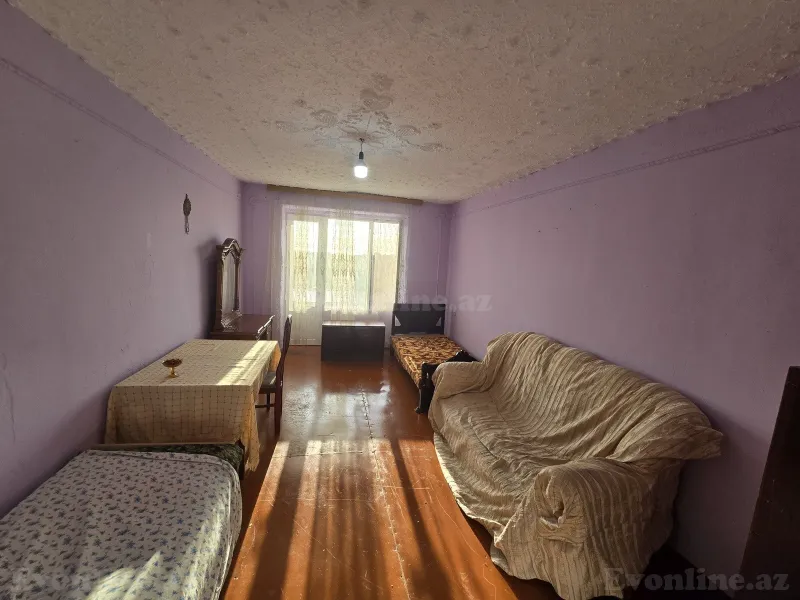 Kirayə verilir 3 otaqlı Mənzil Köhnə tikili 90 m² Lənkəran
