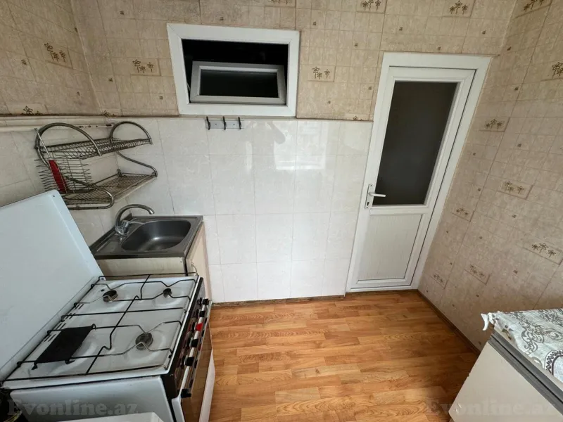 Kirayə verilir 4 otaqlı Mənzil Köhnə tikili 90 m² Gəncə - şəkil 6