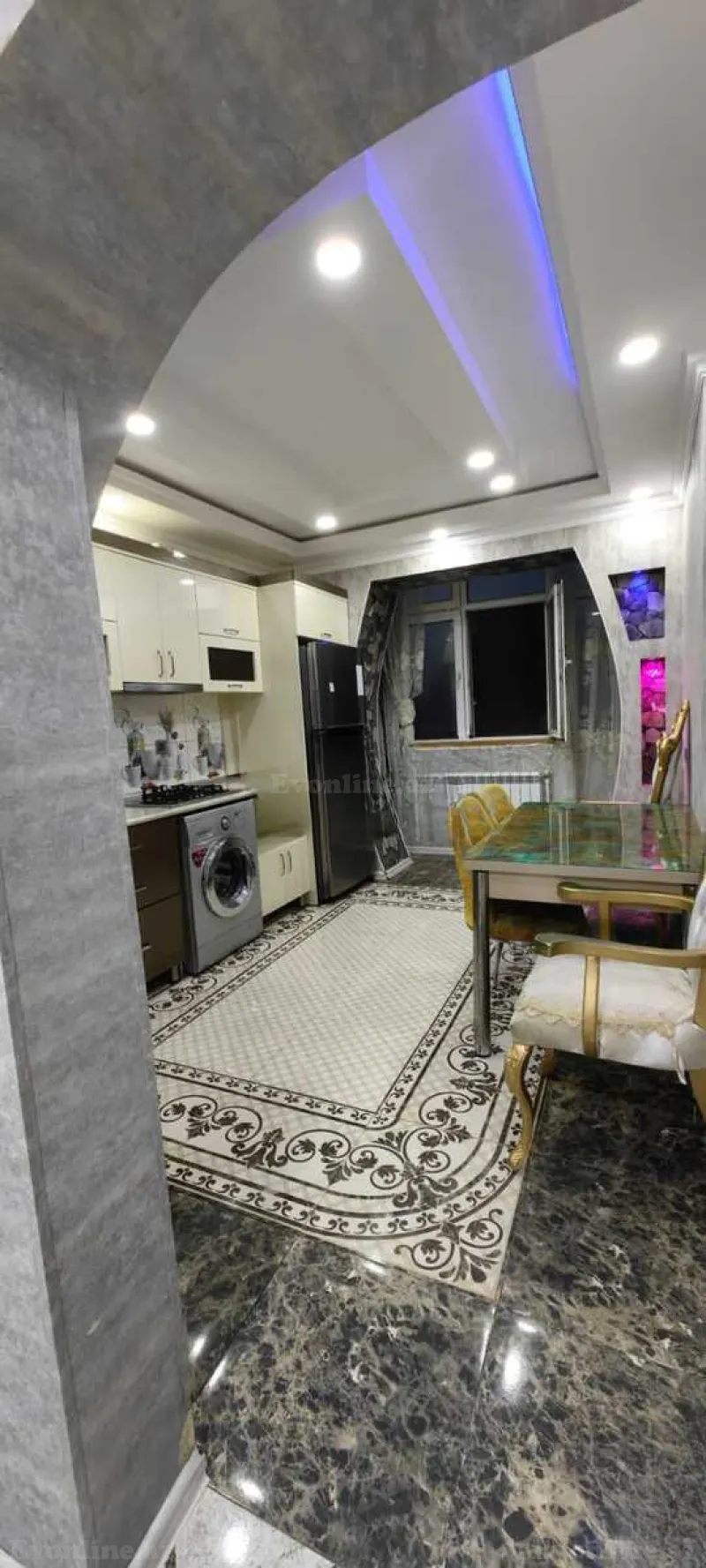 Kirayə verilir 2 otaqlı Mənzil Köhnə tikili 68 m² Əhmədli m. - şəkil 3