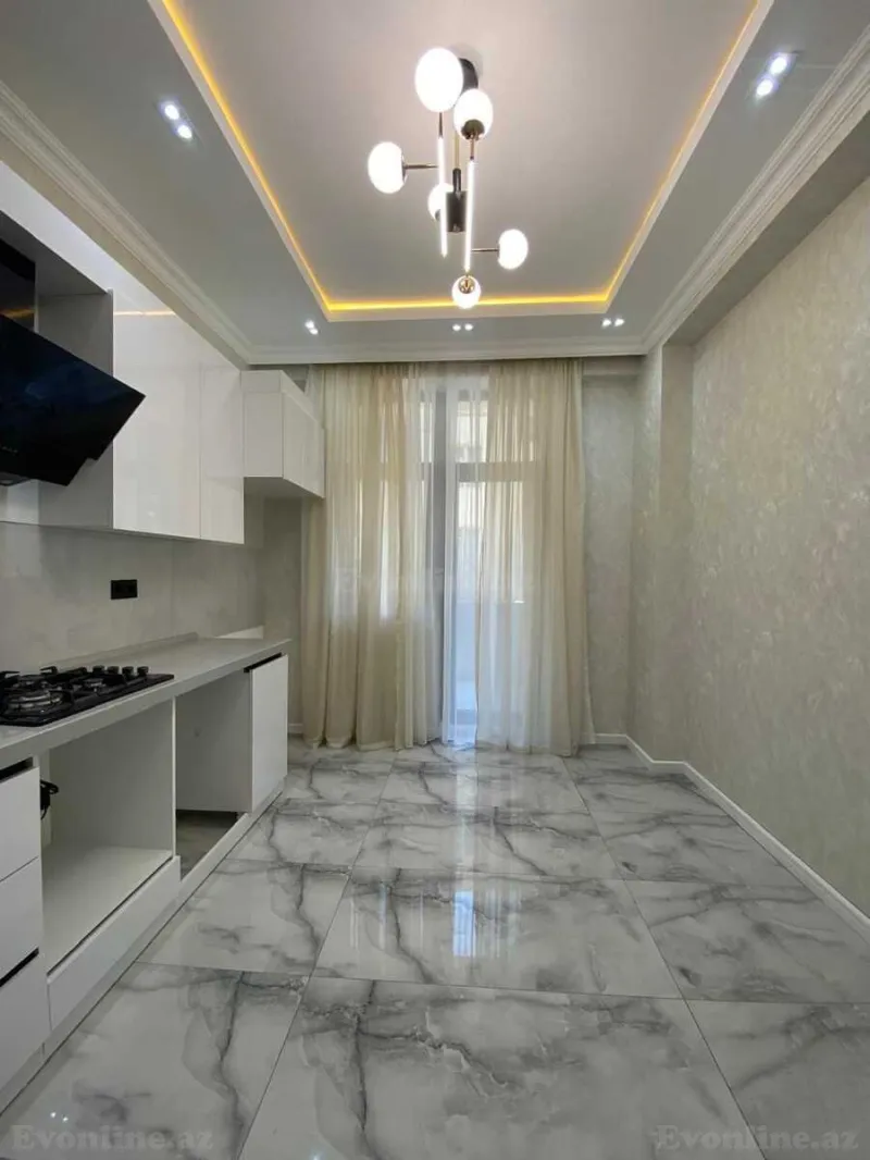 Satılır 3 otaqlı Mənzil Yeni tikili 132 m² Memar Əcəmi m. - şəkil 4
