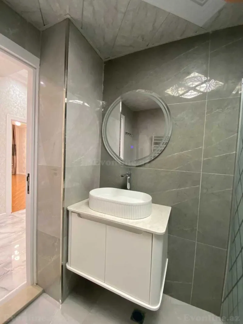 Satılır 3 otaqlı Mənzil Yeni tikili 132 m² Memar Əcəmi m. - şəkil 16