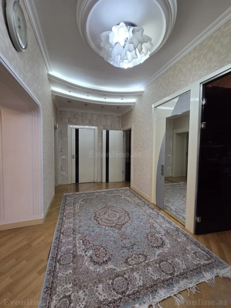 Satılır 3 otaqlı Mənzil Köhnə tikili 110 m² Nəsimi r. - şəkil 12