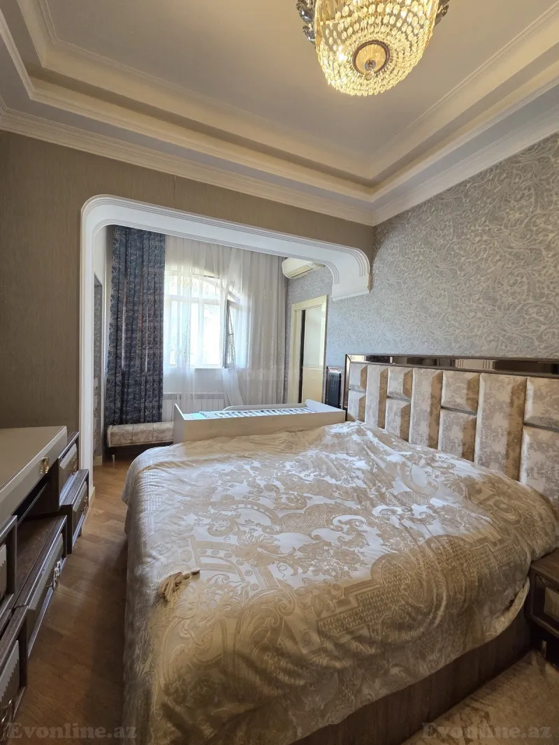 Satılır 3 otaqlı Mənzil Köhnə tikili 110 m² Nəsimi r. - şəkil 22