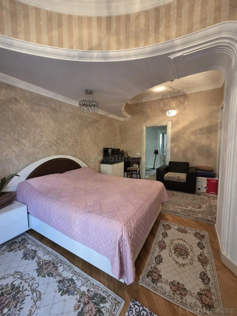 Satılır 3 otaqlı Mənzil Köhnə tikili 110 m² Nəsimi r. - şəkil 24