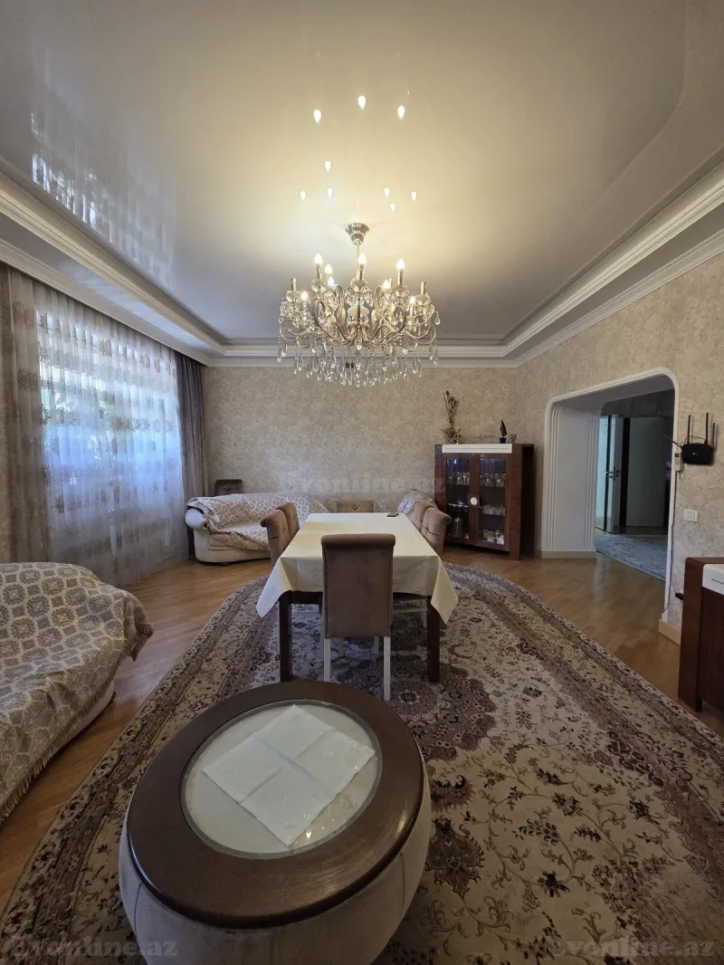 Satılır 3 otaqlı Mənzil Köhnə tikili 110 m² Nəsimi r. - şəkil 29