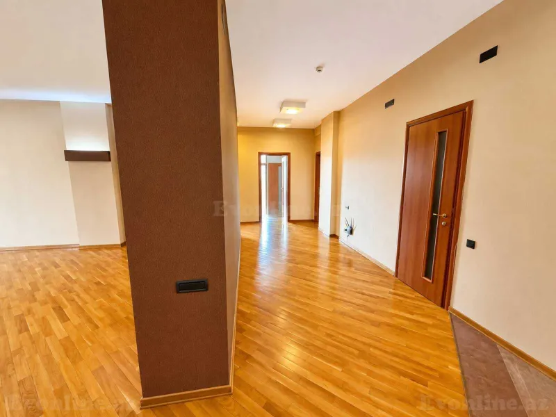 Satılır 4 otaqlı Mənzil Yeni tikili 230 m² 28 May m. - şəkil 5